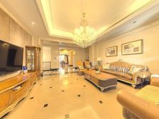 苏州绿城御园 边户大平层,带花园带地下室,带车位,位置安静