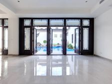 苏州融创桃花源三期,横厅户型,中合院边户