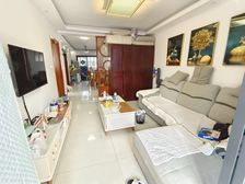 送车库!曲江新苑 83平2居 南向精装修 随时签约