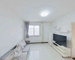 南三环马家堡嘉园一里新上三居室,业主诚意出售,采光好 无遮挡