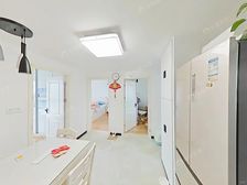 电梯房,高楼层,全明户型,视野开阔采光好,诚心出售,随时看。