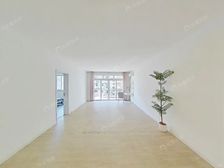 徐家汇万体馆 飞机户型 小区位置好 空关中 有钥匙随时可看