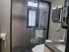 满二 豪华设计 临 交通便利 次新小区 停车方便