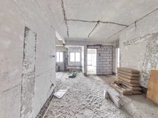 海天花苑 2 房 80 方 近地铁 配套成熟 繁华地段