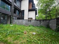 香山美墅联排别墅,全新毛坯上下4层,带前后花园,环境舒适安静