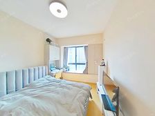 骏丰玲珑坊西苑,装修精致,户型不错!