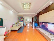 园区湖西,都市东区,星海,4房2卫大露台,有汽车位,全天采光