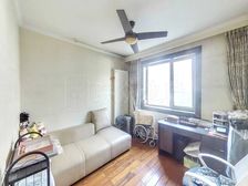 交易有保单 必看好房 店长力荐 郁花园一里