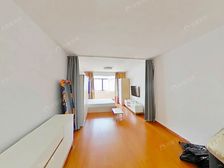 房东深夜来电 急急急卖,带装修拎包入住,有钥匙随时看房