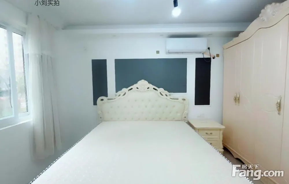瑞和雅苑街区一街区精装一房出租拎包入住