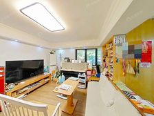 房型方正,满五年,采光好,业主诚心出售,安静位置,看房方便