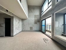 双书包,上叠别墅带露台207万