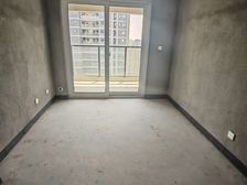 新兴岚湾(A5-1/2) 次新房 双卫生间 电梯房 出行方便