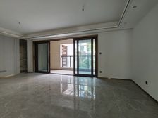 精装房 还没入住过 香港置地嘉景湾 四房