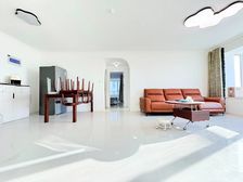 真实二手!房东认赔!三滩板块精装修大三居!好楼层大头河景房!