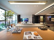 大平层莱山区现房,实体看房,已交付送2车位1小棚,价格可聊