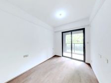 云堇台 洋房 一楼户型花园 四开间朝南户型 没住过