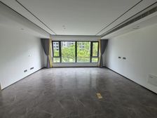 滨悦华庭4室2厅2卫南朝向400.0万元/套出售