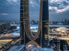 杭州之门写字楼出租,13个办公室80人工位2个大CEO办公室