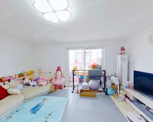 新上 朝青 大悦城 商品房 满五年 正规2居 明厨明卫