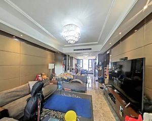 恒大城市之光3室2厅2卫南朝向468.0万元/套出售