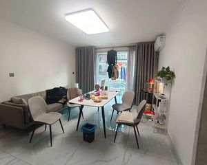 正南馥郁苑小区2室2厅精装修