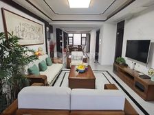 省府住宅小区九龙湖花园精装修四房带车位急售