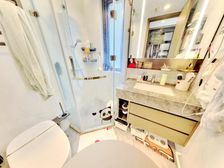 豪装东边套 好楼层 视野好,带车位