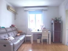 边套 两房朝南 满五 中间楼层 阳台视野好全天有太