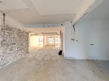 新长岛三开间朝南南北通透 户型方正毛坯 楼层好采光无遮挡