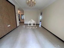 全新未入住过 地铁口朝南大三房 恒大绿洲