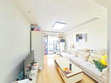 塔园路新旅城小高层温馨两房自住装修带租的车位诚心出售价格可谈