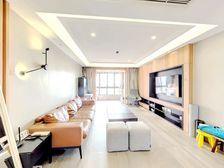 滨江府三开间朝南业主精装自住保养好 楼层好全天采光