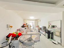 光线无遮挡,看房方便,超大花园