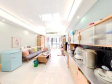 寰宇天下二期,一楼带花园,拎包入住,保养好