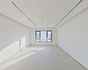 三面宽三居两卫好户型,地铁8号线德茂站,旧宫·中铁华侨城和园