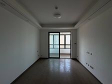 业主急售!中央公园轻轨站旁 龙湖品质 精装三房 中间楼层