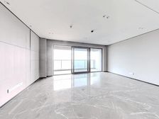 一线江景 次新小区 精装交付未入住过 绿城物业 空调地暖新风