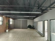 新出丨人民路美地丨230平 自带人流量丨创业福地