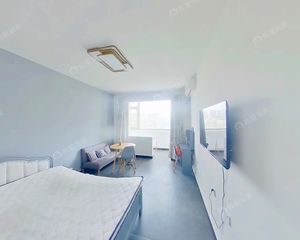 光辉里小区 高层 南向 有租户 方正