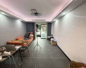峰锦丽庭3室2厅2卫南朝向168.0万元/套出售