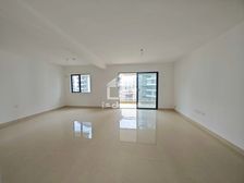 保利领秀前城四组团翎峯台4房2厅215万