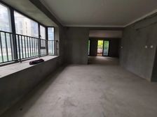 绿地观堂4室2厅3卫南朝向249.76万元/套出售