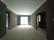 双碑 融创滨江壹号观麓台三房142万