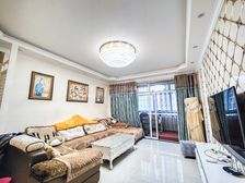 开元湖旁 优质大四房 3.2米层高 双阳台 诚心出售