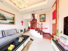 嘉和丽园 电梯顶复式 带露台 精装自住 二楼正常层高