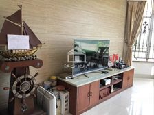 南宁碧丽山庄 8房500万