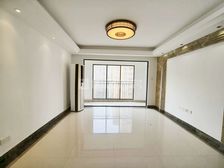 凤岭北保利童心缘140平的5房149万 读天桃 价格可刀