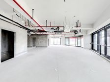 多套在售 纯钢结构,玻璃外立面空中露台180度观景另有豪装