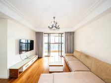 古北黄金城道,高区2房,自住装修